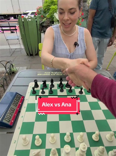 Alex vs Ana Bryant Park Chess – 3-Min Chess Match
