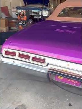 Sim1's 71 Chevy Vert on Rosegold 26" DUB Ganja Floaters