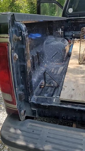 64K views · 1.5K reactions | Letting the racoon go. #bigalssauceco #blackstone #swamppeople #serpentinvasion | Bruce Mitchell | Facebook