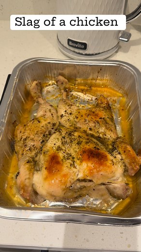 My chicken is flirting with me #chicken #flirting #dinner #darrenstreet | Darren Street