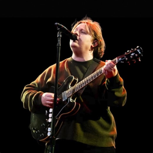 Lewis Capaldi's "Survive" show at P&J Live was incredible. Were you there? What was your favourite part of the night? Share your best photos and videos, and let our hard-working staff see what they missed 😂😂😂 https://www.facebook.com/share/r/1JRouVf3C6/ | Aberdeen-Taxis