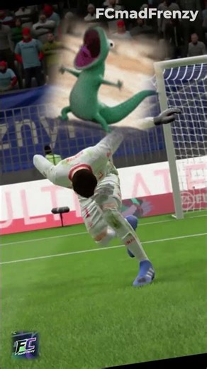 Goalkeeper Starts DANCING Mid-Game 😭 | FIFA 20 Physics Glitch