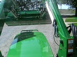 John Deere 741 ldr on 7810