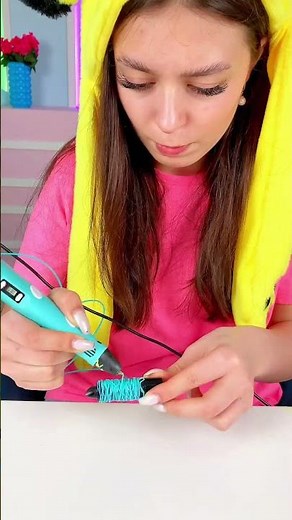 Lipstick Magic: 3D Pen Pranks & Hacks! 🎨✨