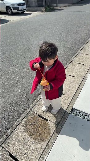 アンパンマンのシャボン玉で遊ぶぞ〜！
