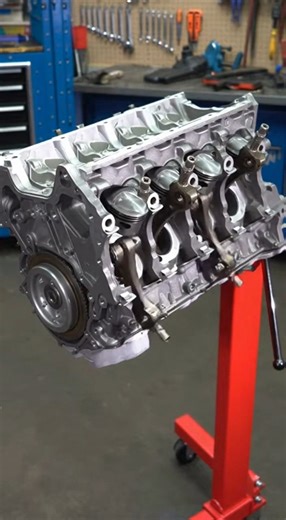 This Toyota engine was completely destroyed — broken pistons, sludge, carbon, everything ruined. But in just 15 seconds, watch it transform into a perfectly rebuilt, brand-new masterpiece. A stunning before-and-after engine restoration that every car lover will enjoy! #Toyota #EngineRebuild #DestroyedEngine #SatisfyingVideo #CarRestoration #BeforeAfter #MechanicLife #JDM #4K | Car Info Point