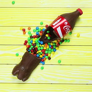 116K views · 183 reactions | Comment faire un gâteau arc-en-ciel / Astuces pour la vie en couleurs | Brico Enfants | Facebook