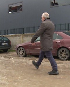 Korçë/ 100 metra rrugë pa asfalt. Bashkia ‘rrugë pa emër, jo prioritet’