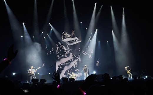 Supper Moment广州大场开场曲：《浪人》（THE MOMENTUM LIVE时刻定律演唱会-广州）_哔哩哔哩_bilibili