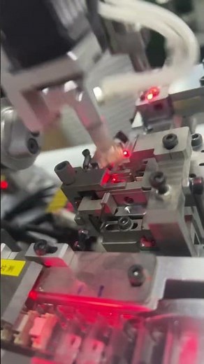 Connector adding cover taping machine #semiconductor#connector taping machine