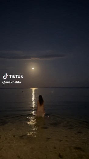 Full moon magic in mexico 🤍 | moon