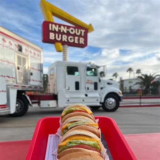 🚨ATTENTION🚨 🥤🍔 The BIG announcement is finally here… The rumors are TRUE!! Pahrump Spine & Wellness is bringing the In-N-Out Cookout truck to town for a day!!! 🍔🥤We’ll be pre-selling tickets for In-N-Out meals beginning very soon! We are donating all monies made for this event to the Youth Football League here in Pahrump to help with new equipment, uniforms, and registration fees so we can help grow the program and provide a way to get more kids active and involved!! You cannot purchase me