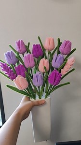 Fuzzy wire tulips #fuzzywire #fuzzywirecraf#fuzzywireflower | Shanley Diy