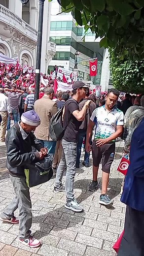 Vidéos de faouzi (@faouzi1972) avec son original - faouzi