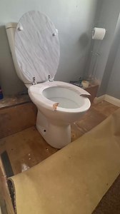 🙌🏻 Carpet around a toilet ✅#flooring #howto #diy #tips #teirnanmccorkell #manchester #toilet #home #fyp #fup #reel #reels | Solutions Made Easy