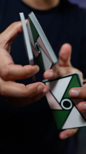 A little move I came up with back in the day known as Quickbook. I feel like it’s a great place to start learning cardistry, perfect move for beginners! A big thank you to @huronlow and @thevirts for these playing cards! #cardistry #cardistrylife #cardist #playingcards #playingcardsart #thevirts #tutorial #learn #cardtrick #cardtricks | CardMechanic