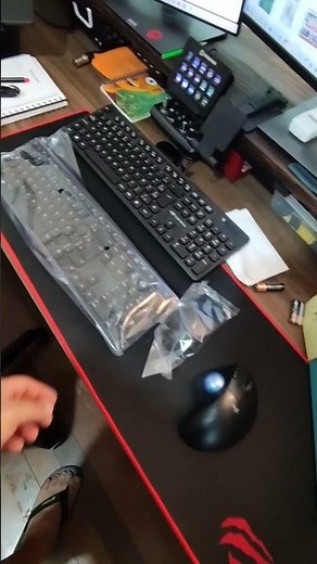 Unboxing Keyboard Dell KM5221W ‪@Dell‬