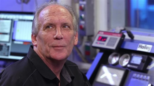 Engine Masters S03:E12 - Stock vs. Built