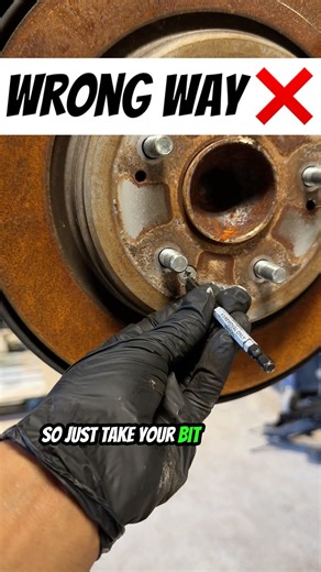 😳Your Removing Rotor Screws Wrong #mechanic