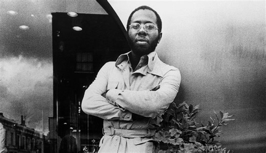 10 Best Curtis Mayfield Songs of All Time - Singersroom.com