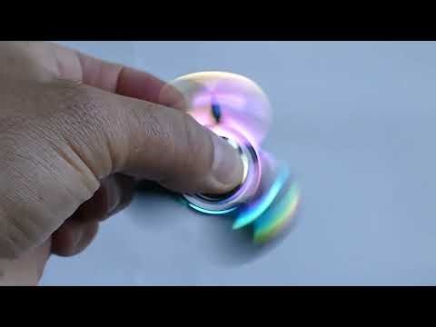 Fidget Spinner in Action 🔄 Satisfying Spin Short #fidgetspinner #satisfyingspin #shorts #spinnerfun
