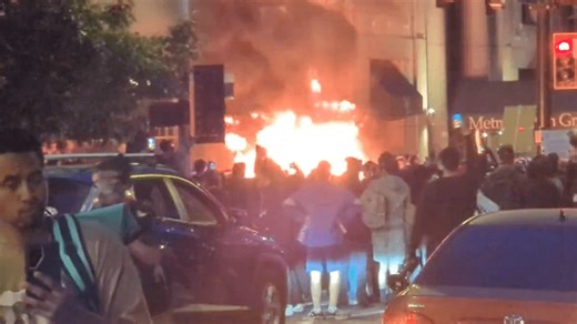 Seattle police admit to using pepper spray on ICE protestors in downtown confrontation