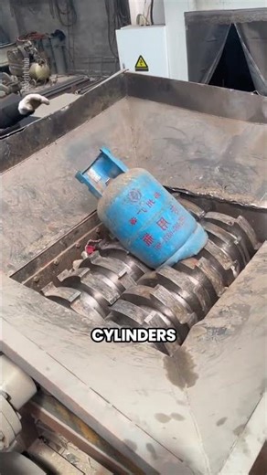 This Powerful Shredder Destroys Bikes, Gas Tanks & More!