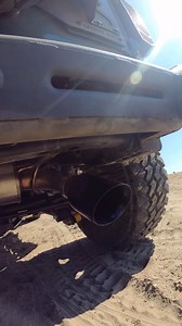 Listen to that rumble 🤤 Tune up your Bronco with our Axle Back Exhaust kit! Not only does it sound great, it also has a removable tip for additional clearance on the trails ⛰️ 🎥 : @broncosaurus_bend | Roush Performance