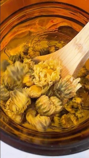 Chrysanthemum Tea | Floral, Calming & Caffeine-Free