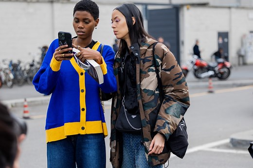 More And More Women Are Turning To Reddit For Beauty Tips - Here's Why