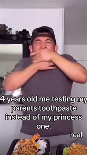 4 year old me testing my parents tooth paste instead of my princess one😭😭🥀