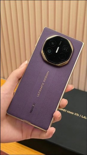Huawei Mate XTs Tri-Fold Ultimate Design 5G Smartphone