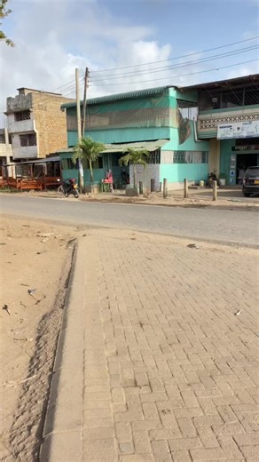 Discover Poker Nails Hub in Malindi