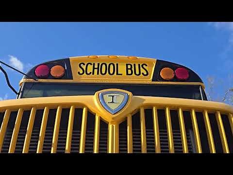 2017 IC CE School Bus - Walk Around Tour [Bus #1712] (Hartselle City Schools)