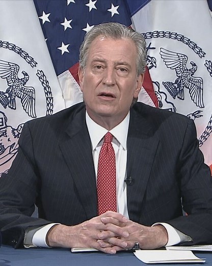 NYC mayor slammed for tweet on rabbi funeral