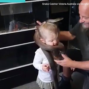 404K views · 689 reactions | This girl hugs and kisses a SNAKE!  (Check out her hugging the snake at 1.40!) | Daily Mail Moms | Facebook