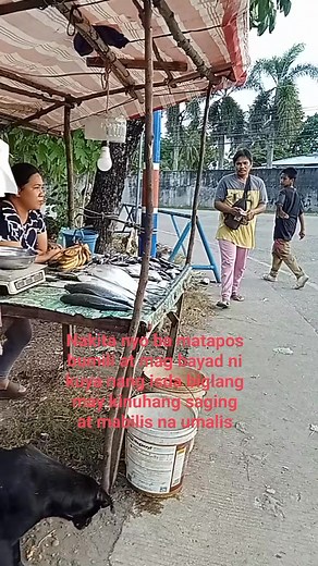 #fbreels Nakita nyo ba matapos bumili at mag bayad ni kuya nang isda biglang may kinuhang saging at mabilis na umalis | Francis Alag