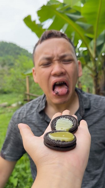 super cute candy eating challenge #candy #funny #cute