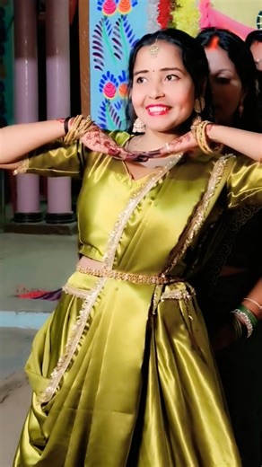 💚💚#mehndi #shadi #bhojpuri #function #shots #trending #viral #vbloger #song #dance #viralwedding