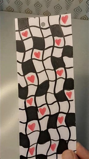 Aesthetic Wavy Checkered Bookmark with Cute Hearts 💖 | Easy DIY Bookmark#satisfying #aesthetic#viral