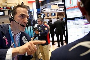 Stocks Gain Pre-Bell as Traders Parse Latest Employment Data