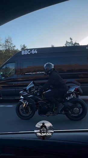 Ninja H2 pure sound 🔥🧨🧨🧨 #ninjah2 #h2 #s1000rr #yamahar9 #hondafireblade #lifestyle #instagood #supermoto #bikelife #sportbikesociety #bikelifestyle #instamoto #motoexhaust #superbike #throttlesociety #motorcycle #bikeride | TFKbiker