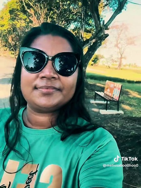 Ohh she’s sweet but a psycho 😂#foryoupage #fyp #xyzcba #caribbeantiktok #fyp