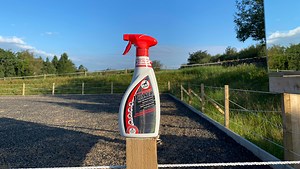 Leovet Power Phaser fly spray review | Horse & Hound