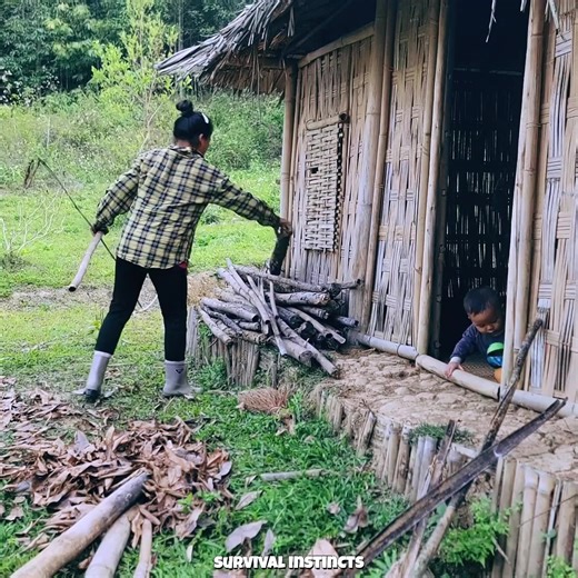 16-Year-Old Single Mother Rebuilds a Life in the Forest Part 2 | Survival Instincts
