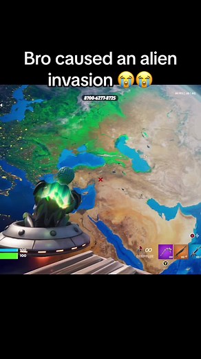 Alien Invasion Memes and Fortnite Funny Moments