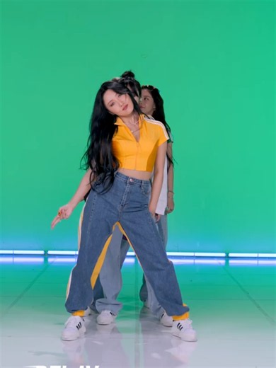 Mamamoo Aya relay dance — Aya dance practice & full performance