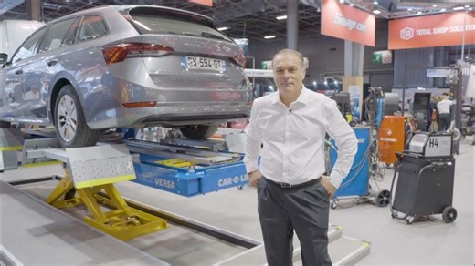 BenchRack™ Versa: In‑Floor Lifting and 360° Collision Repair | EQUIP AUTO (FR/EN Subs) | CAR-O-LINER