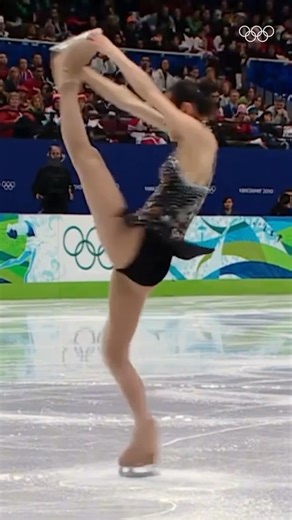 Yuna Kim 🇰🇷 with this iconic step sequence! 🖤⛸️ | Olympics