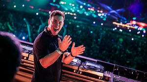 Hardwell dropping this crazy 'Exploration Of Space' remix at Mysteryland 🥵🎆 | 1001Tracklists